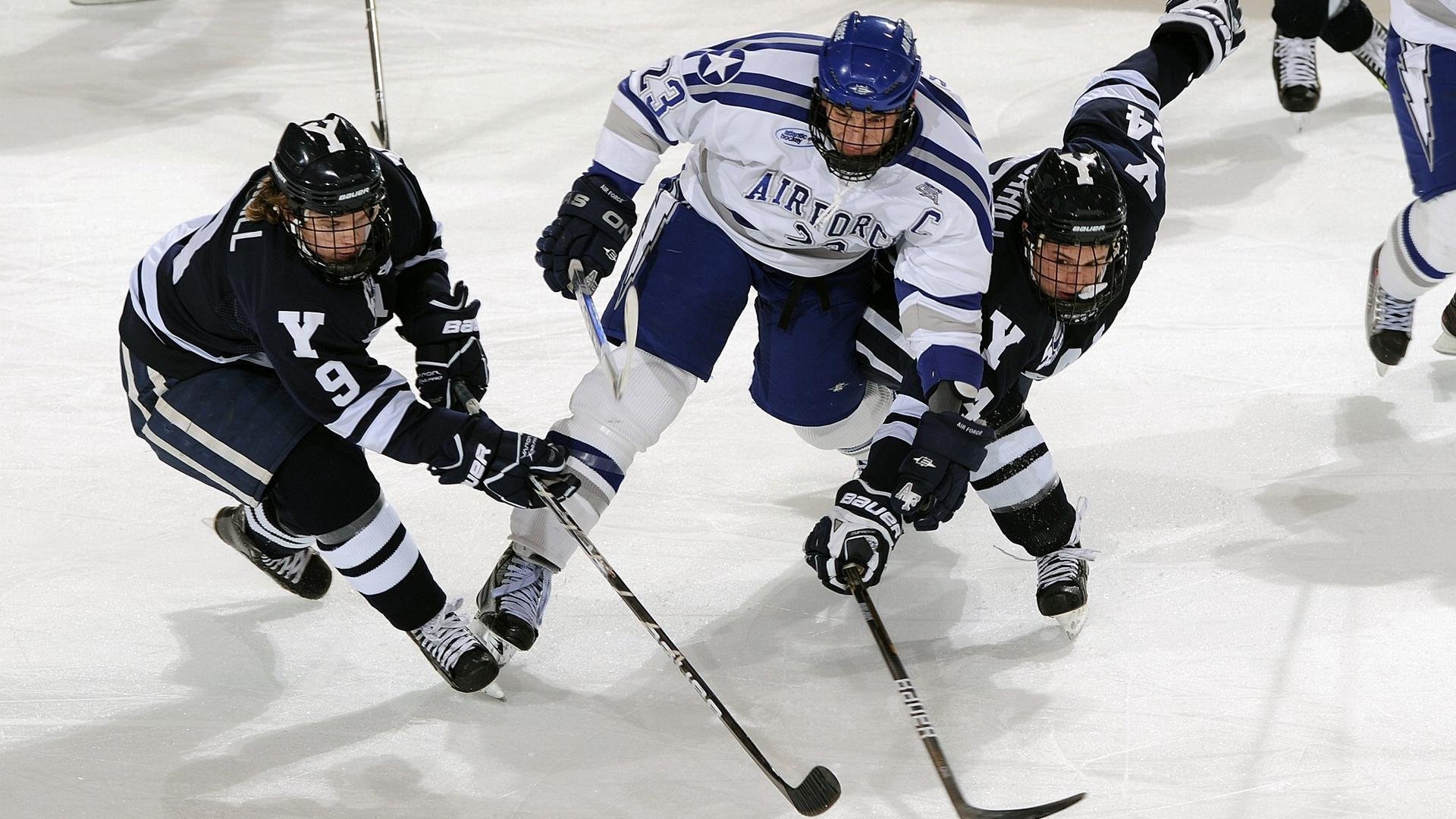 田径“多圈配速精准挑战” 每圈速度误差越小说明掌控越好